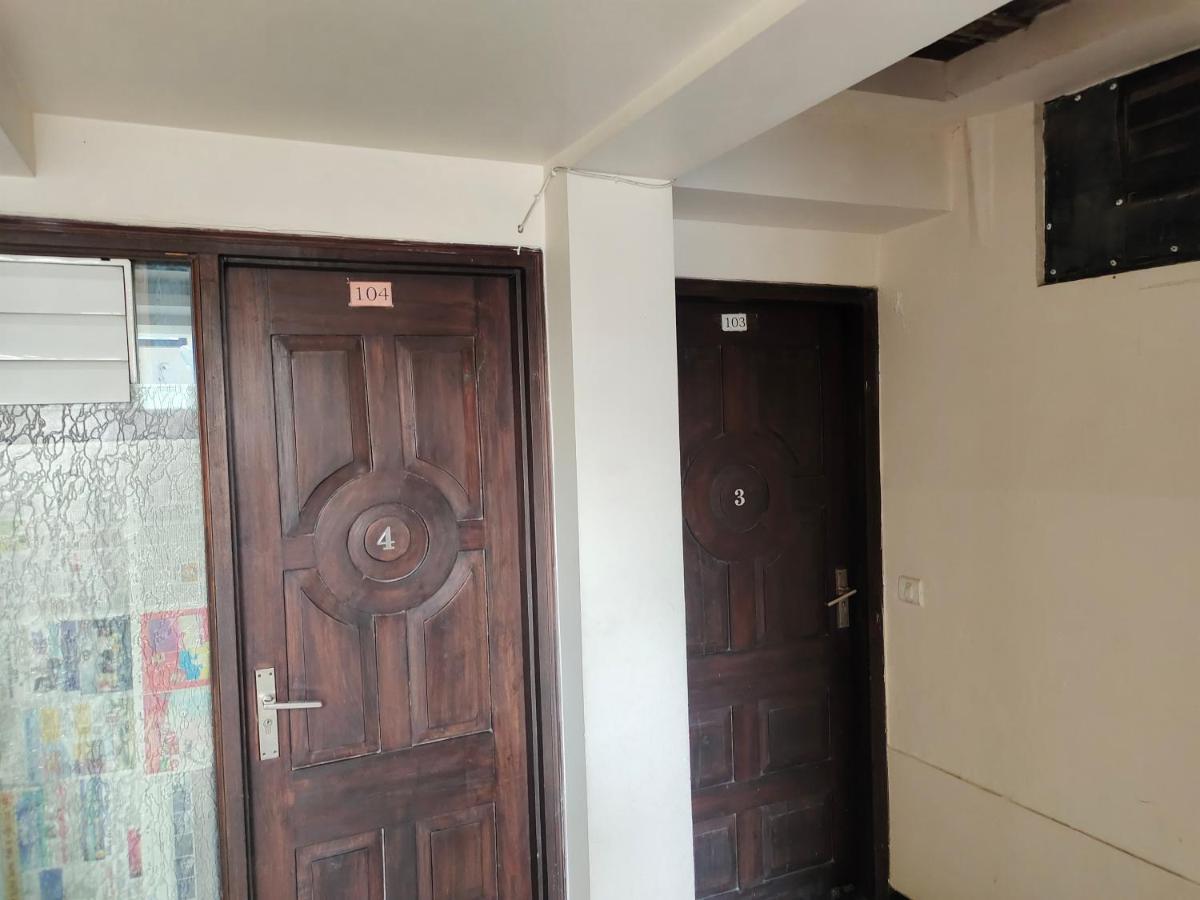 Avadh Vihara Beds & Breakfast — Photos 2